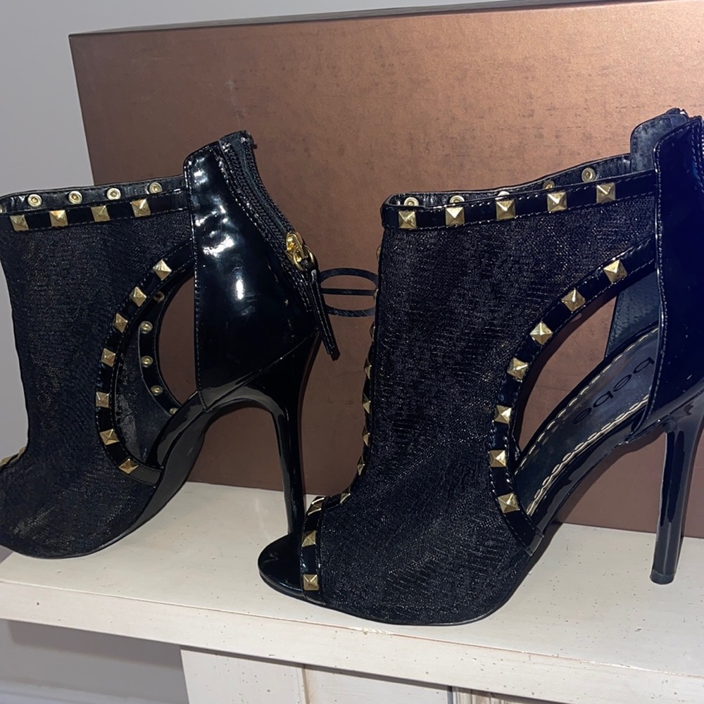 BeBe lace leather with gold accents booties